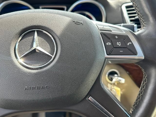 Used 2014 Mercedes-Benz GL 550 4MATIC image 19