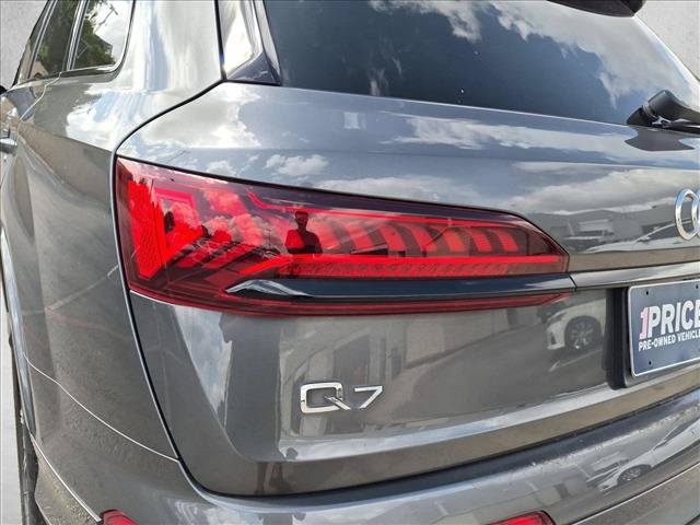 Used 2022 Audi Q7 2.0T Premium Plus w/ Premium Plus Package AWD/4WD image 15