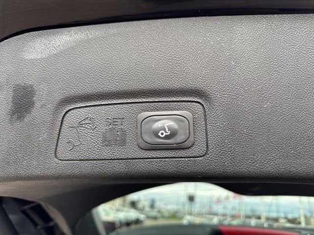 Used 2019 Lincoln MKC Reserve w/ MKC Climate Package image 21