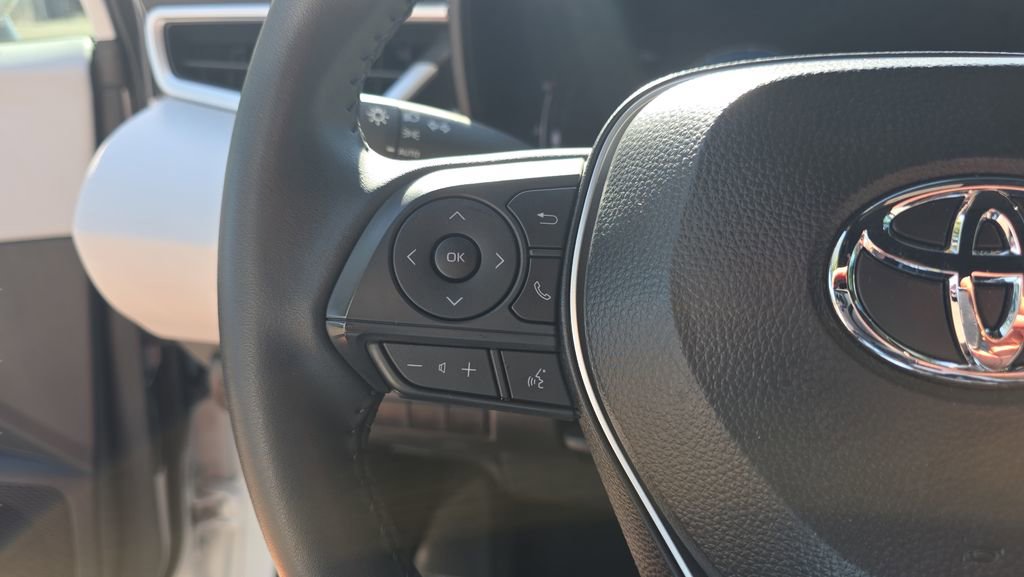 Used 2025 Toyota Corolla FX w/ Convenience Package FWD image 20
