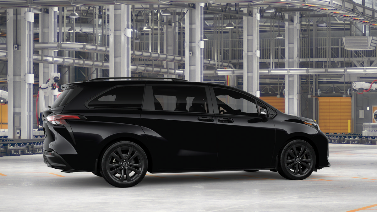 New 2026 Toyota Sienna XSE FWD image 11