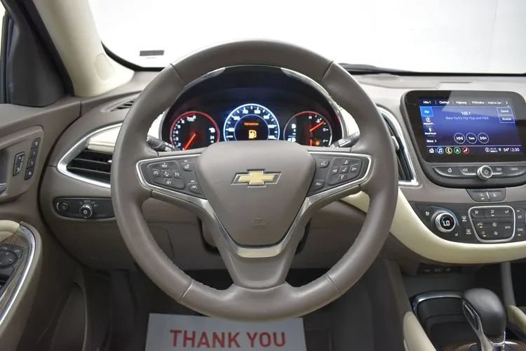 Used 2024 Chevrolet Malibu LT FWD image 19