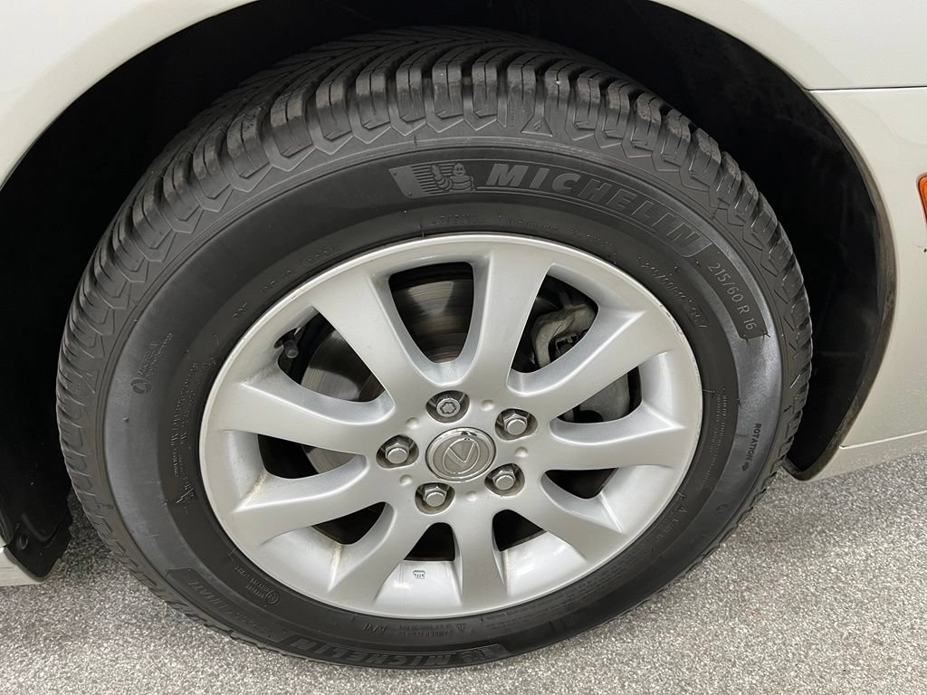 Used 2003 Lexus ES 330 FWD image 18