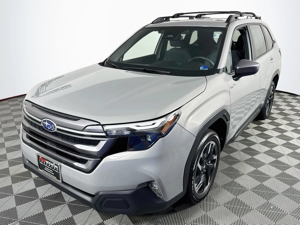 Used 2026 Subaru Forester Touring AWD/4WD image 3
