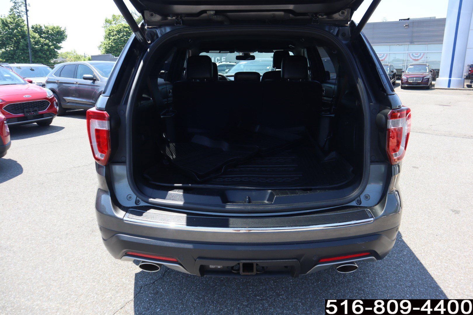 Used 2018 Ford Explorer XLT w/ Equipment Group 202A AWD/4WD image 29