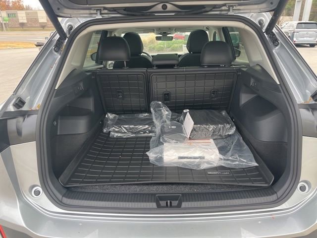 New 2026 Volkswagen Tiguan SE image 23