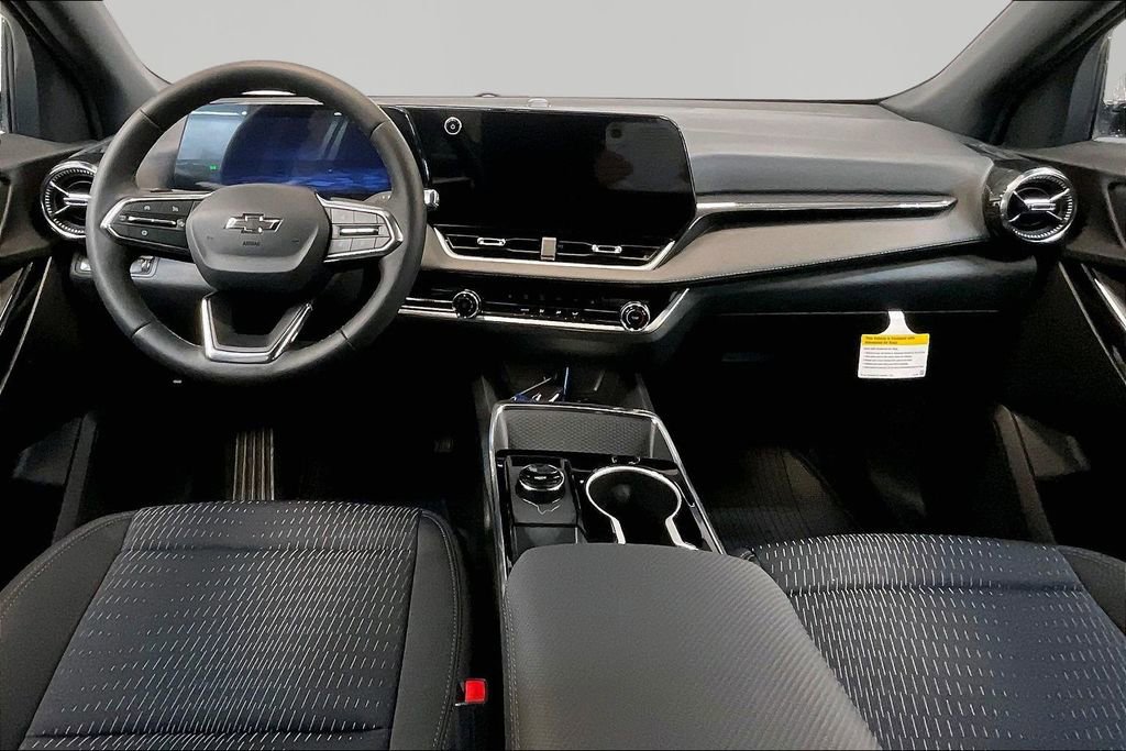 New 2026 Chevrolet Equinox LT w/ Midnight Edition FWD image 6