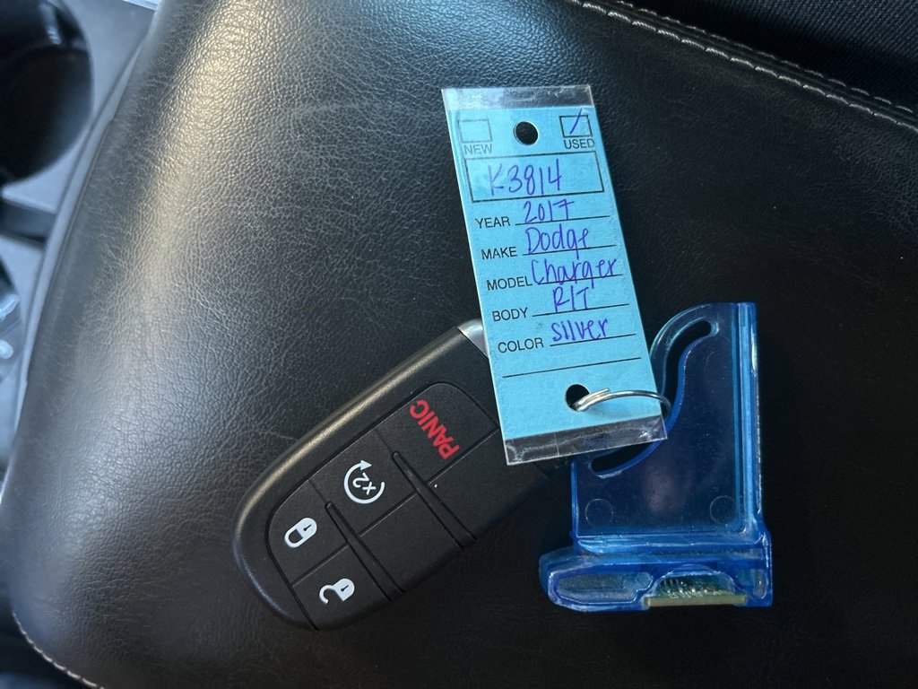 Used 2017 Dodge Charger R/T image 11