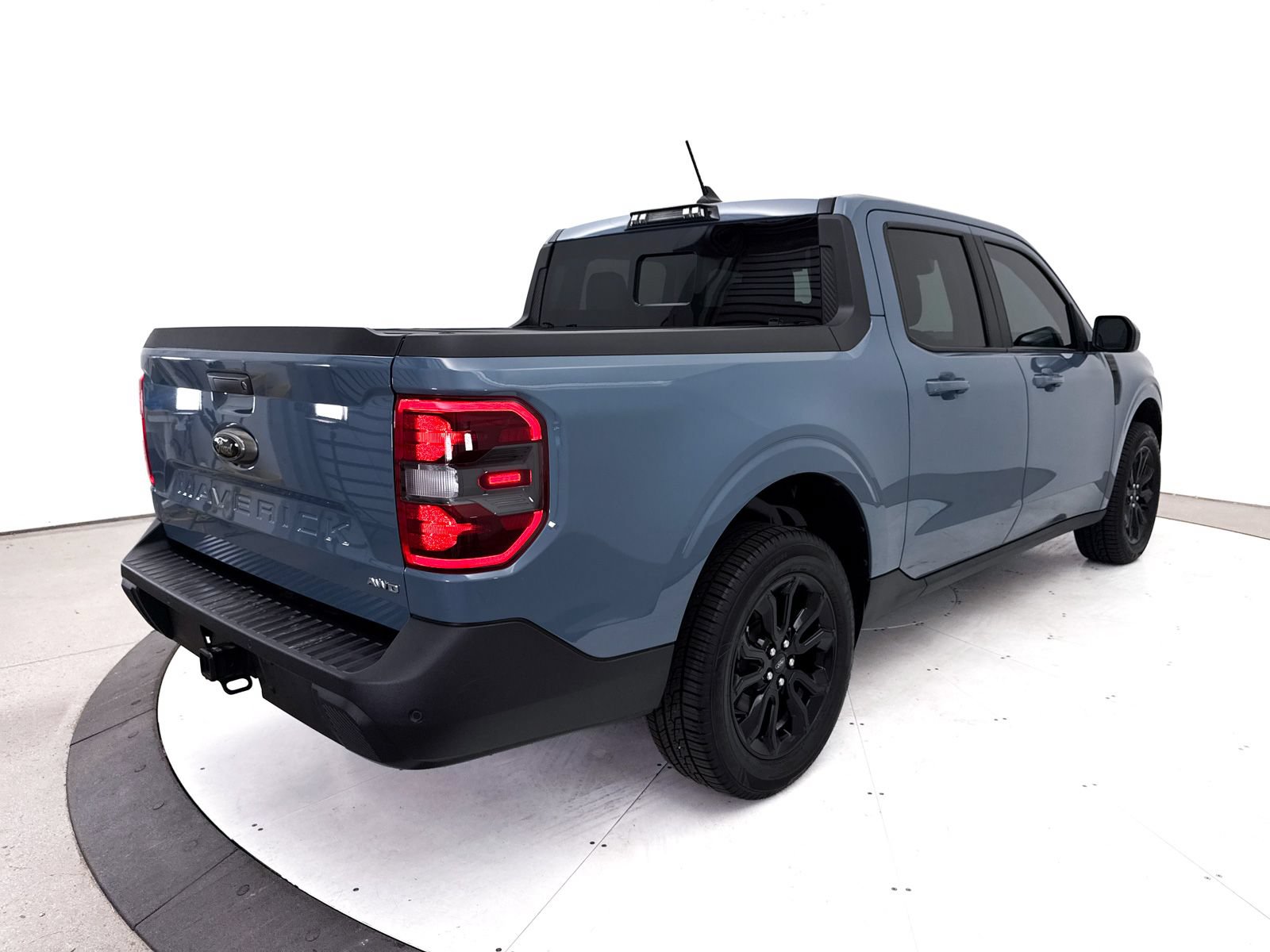 Used 2024 Ford Maverick Lariat w/ Black Appearance Package AWD/4WD image 20