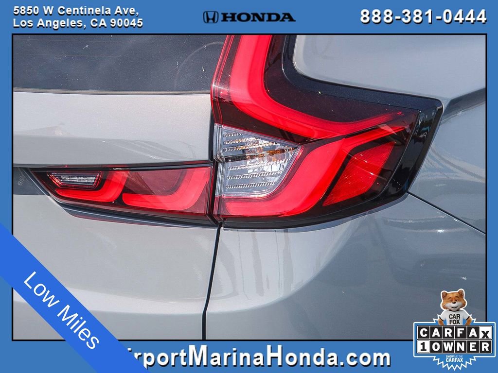 Used 2025 Honda CR-V LX image 17