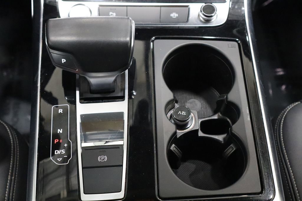 Used 2019 Audi Q8 Premium Plus image 38