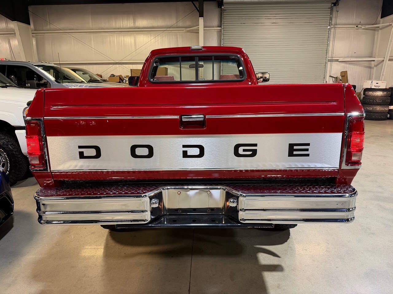 Used 1992 Dodge D/W Truck 250 AWD/4WD image 14