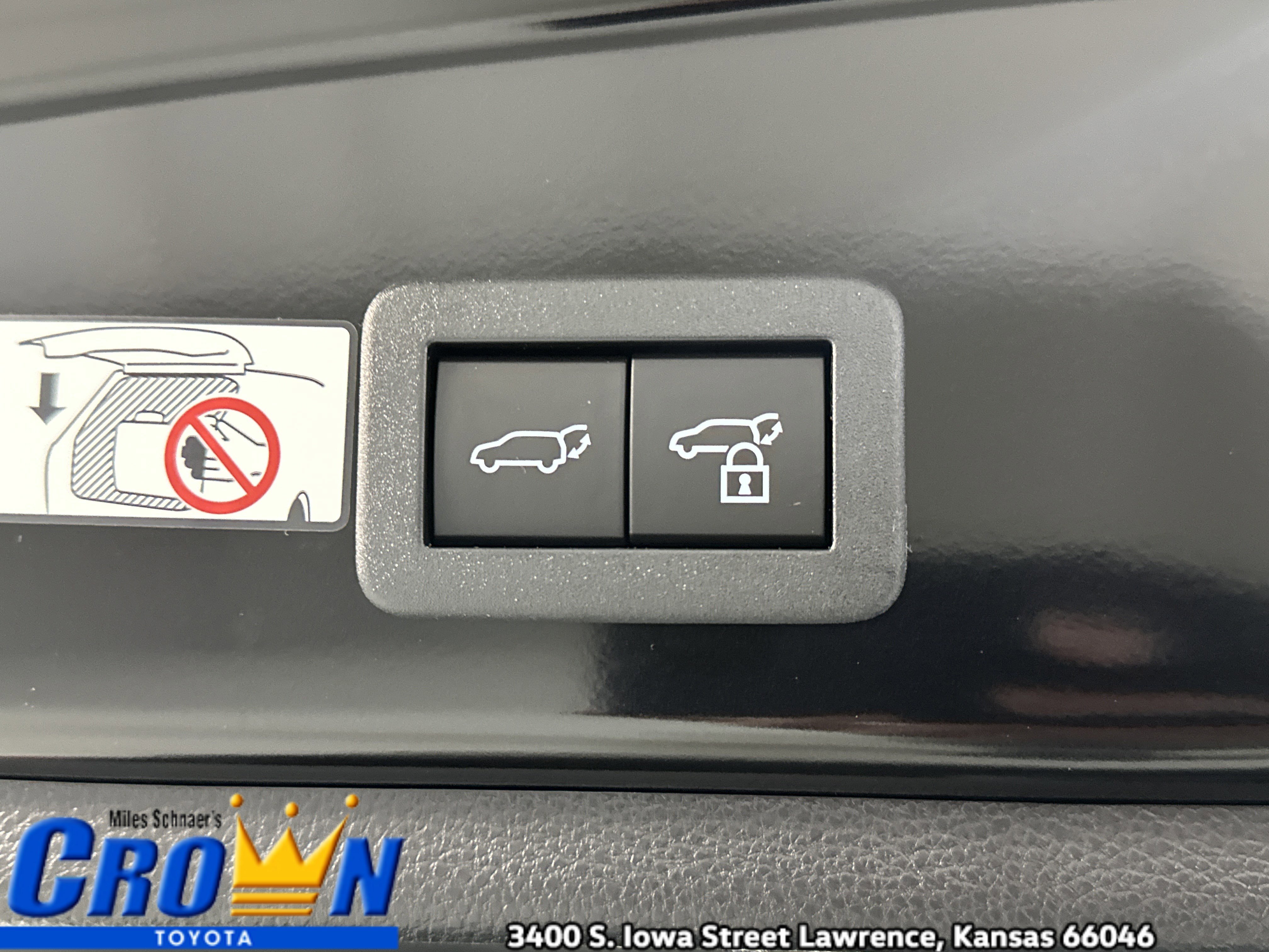 New 2026 Toyota Corolla Cross XSE image 13