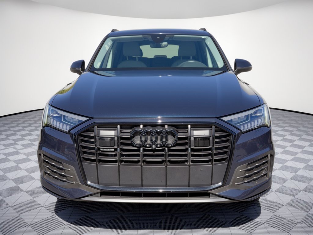 Used 2023 Audi Q7 2.0T Premium Plus w/ Premium Plus Package AWD/4WD image 6