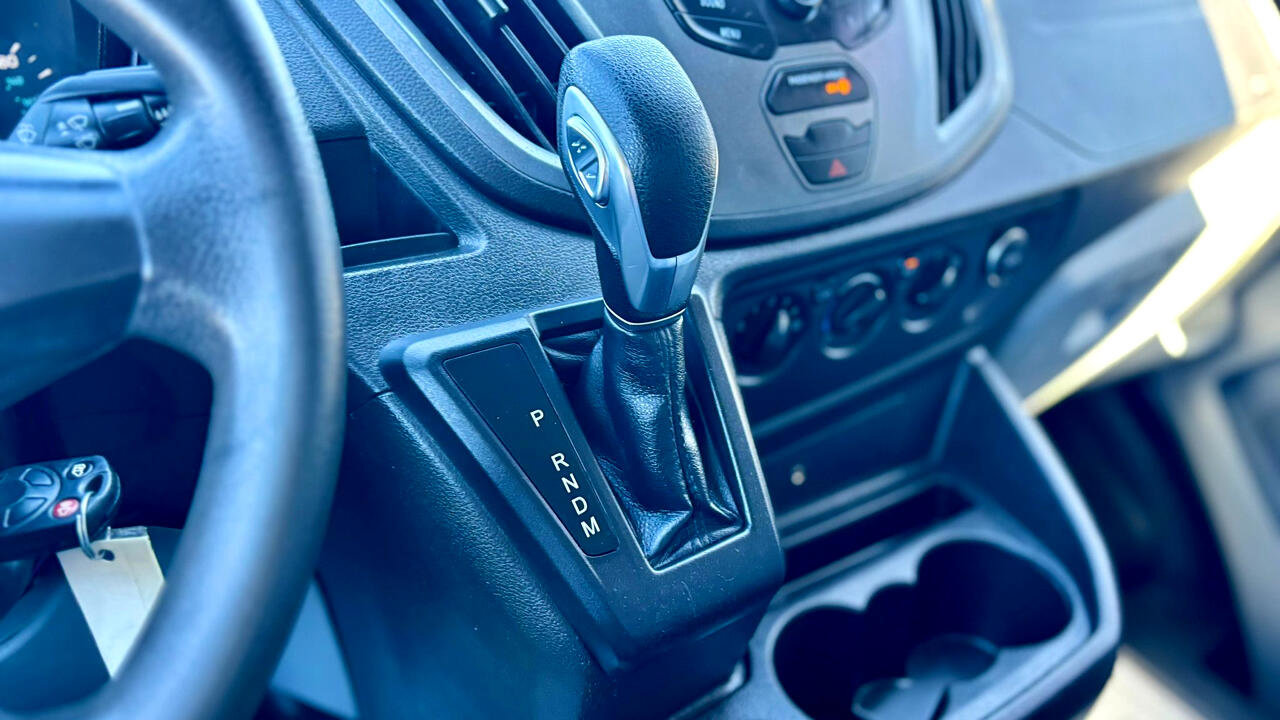 Used 2018 Ford Transit 250 130 Low Roof image 21