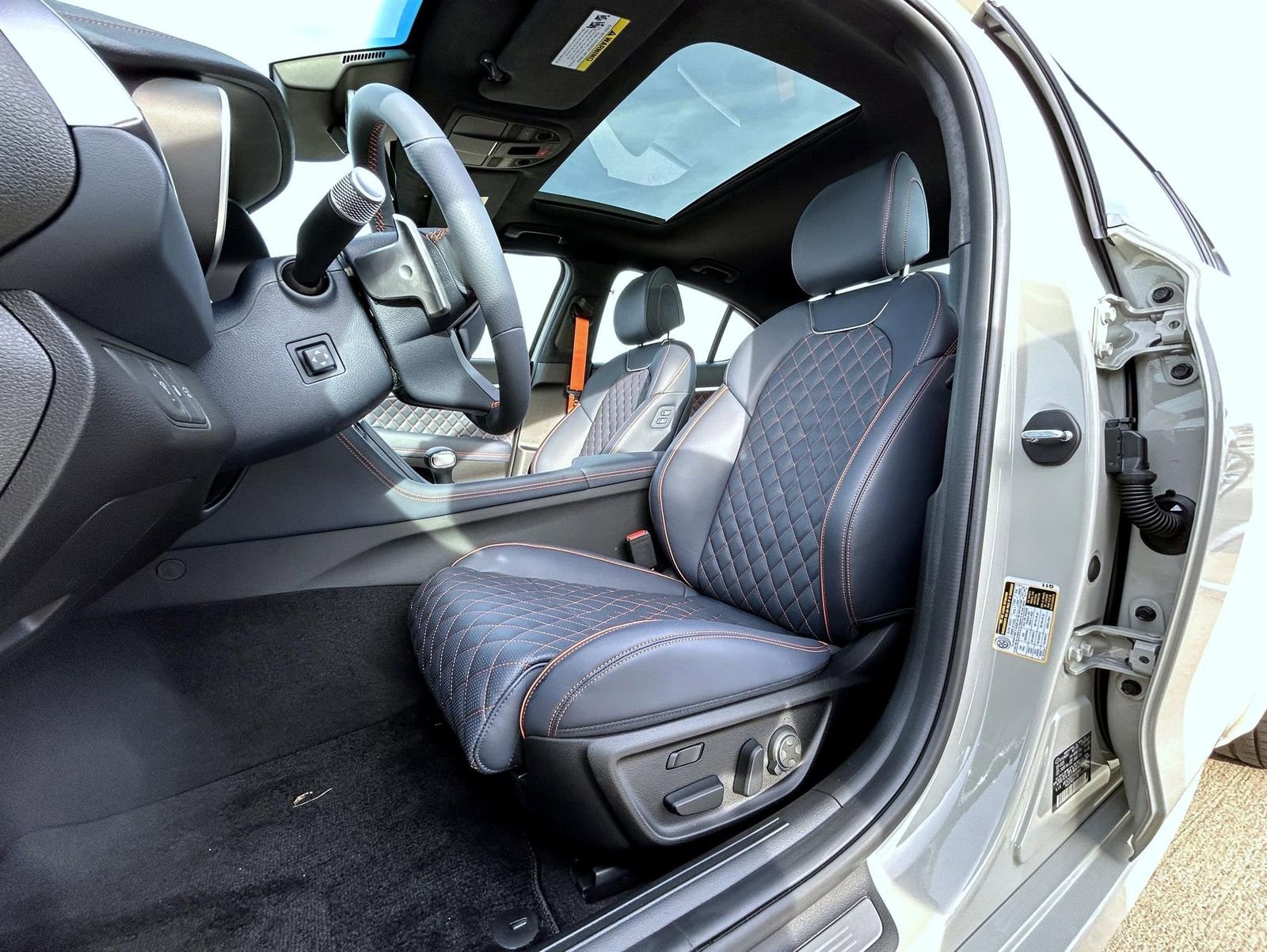 New 2026 Genesis G70 3.3T Prestige AWD/4WD image 10