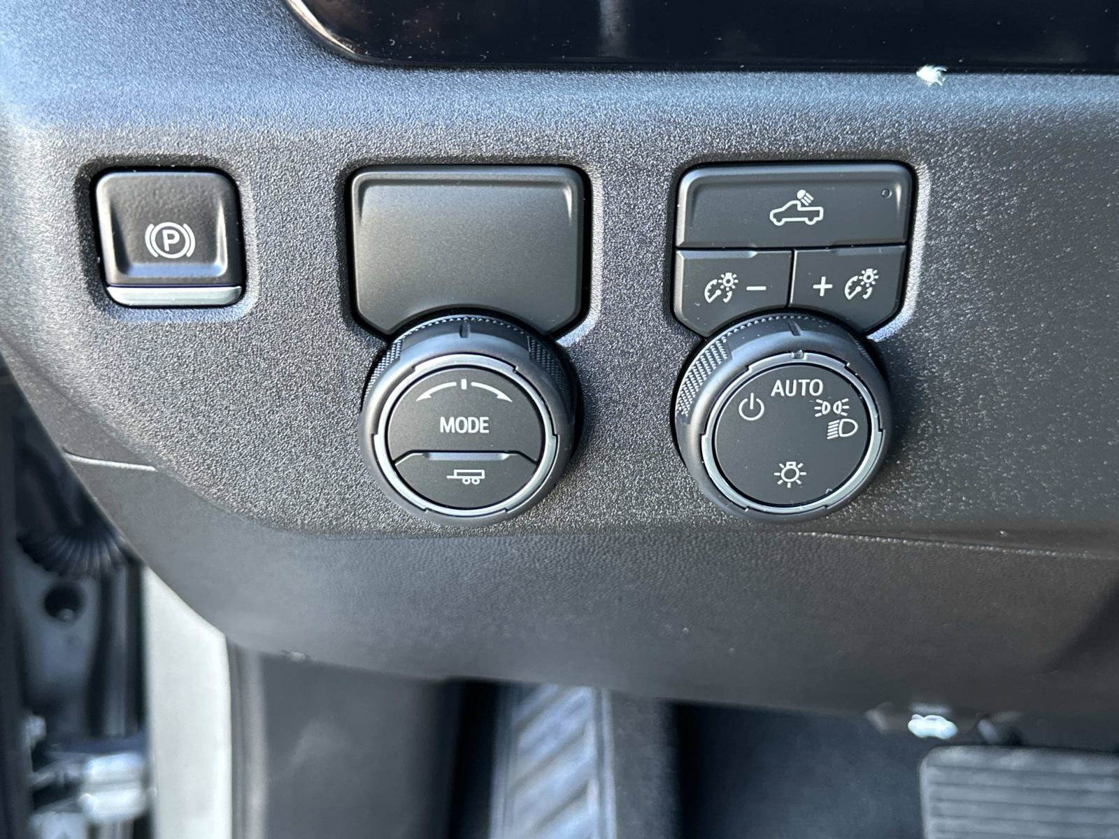Used 2026 Chevrolet Silverado 1500 LT RWD image 21