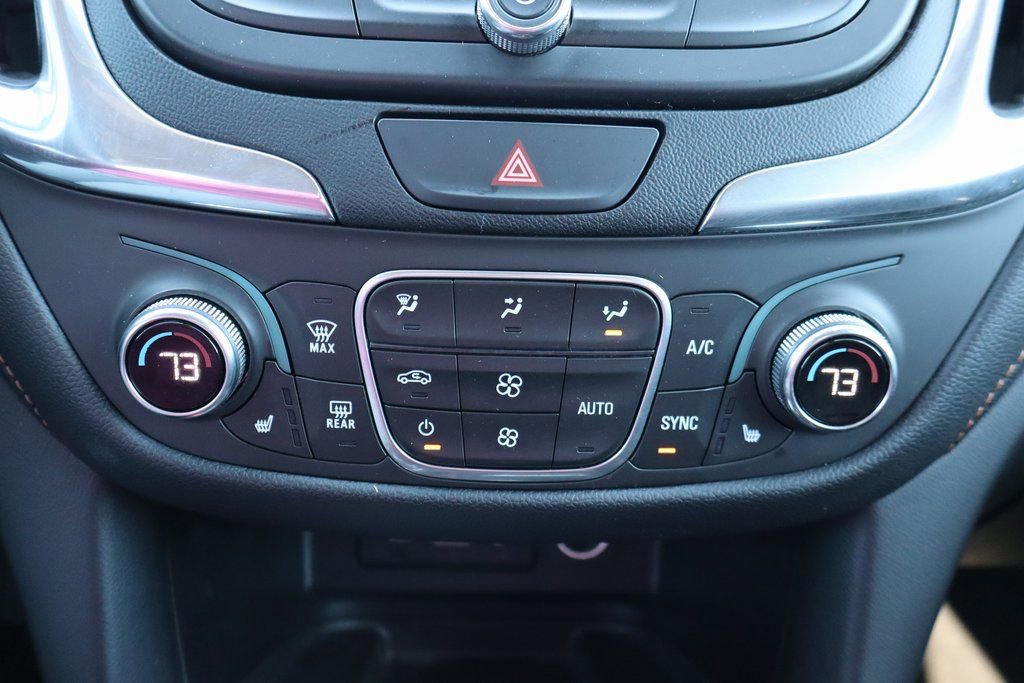 Used 2020 Chevrolet Equinox Premier w/ Premier Redline Edition image 12