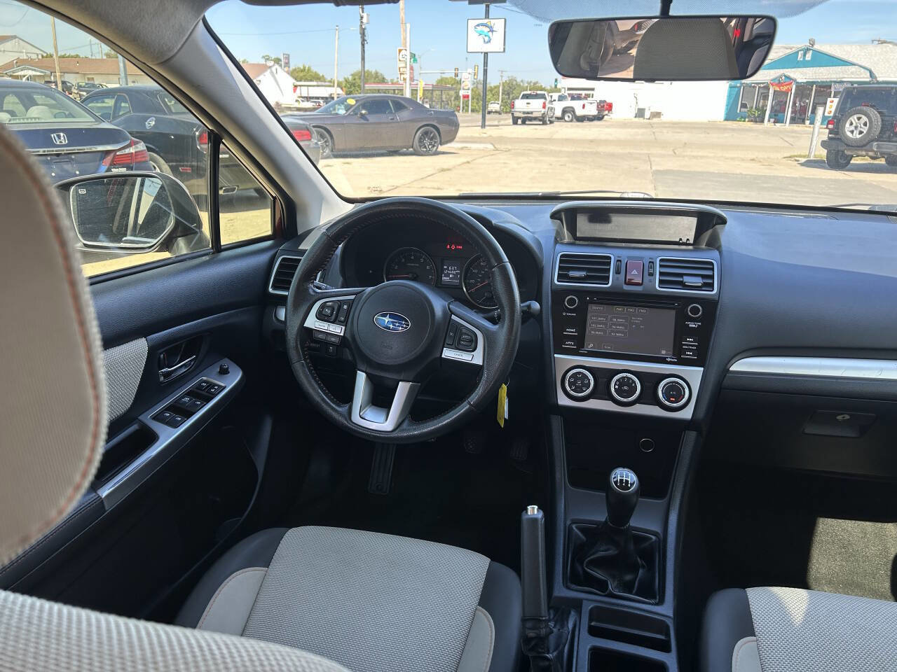 Used 2017 Subaru Crosstrek 2.0i Premium image 20