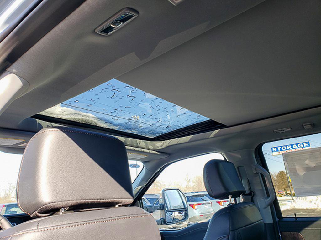 New 2026 Ford F250 Lariat w/ Chrome Package image 12