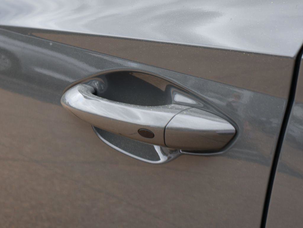 New 2026 Hyundai Tucson SEL image 9