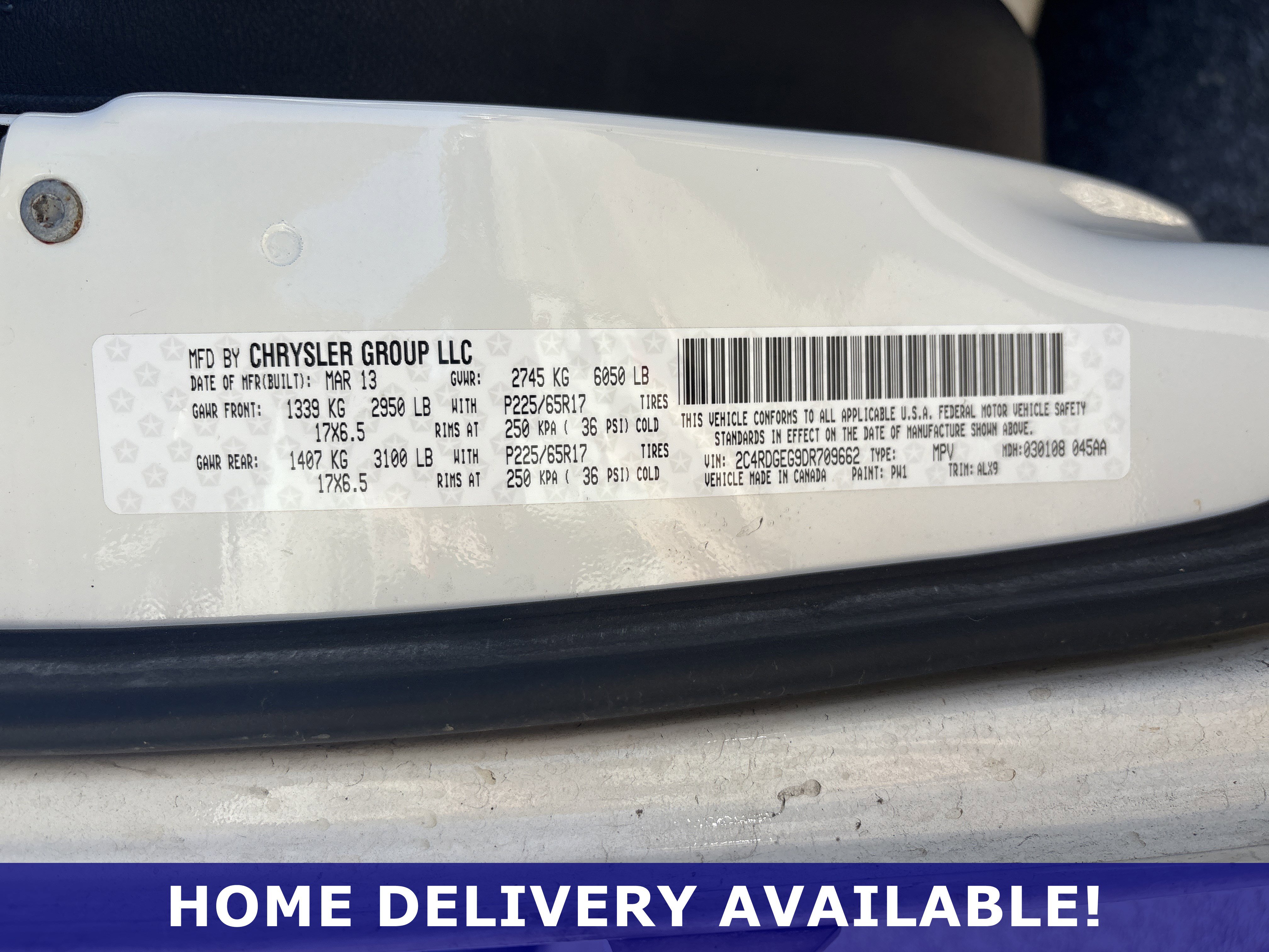 Used 2013 Dodge Grand Caravan R/T image 7