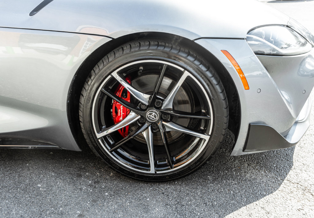 Used 2021 Toyota Supra RWD image 4