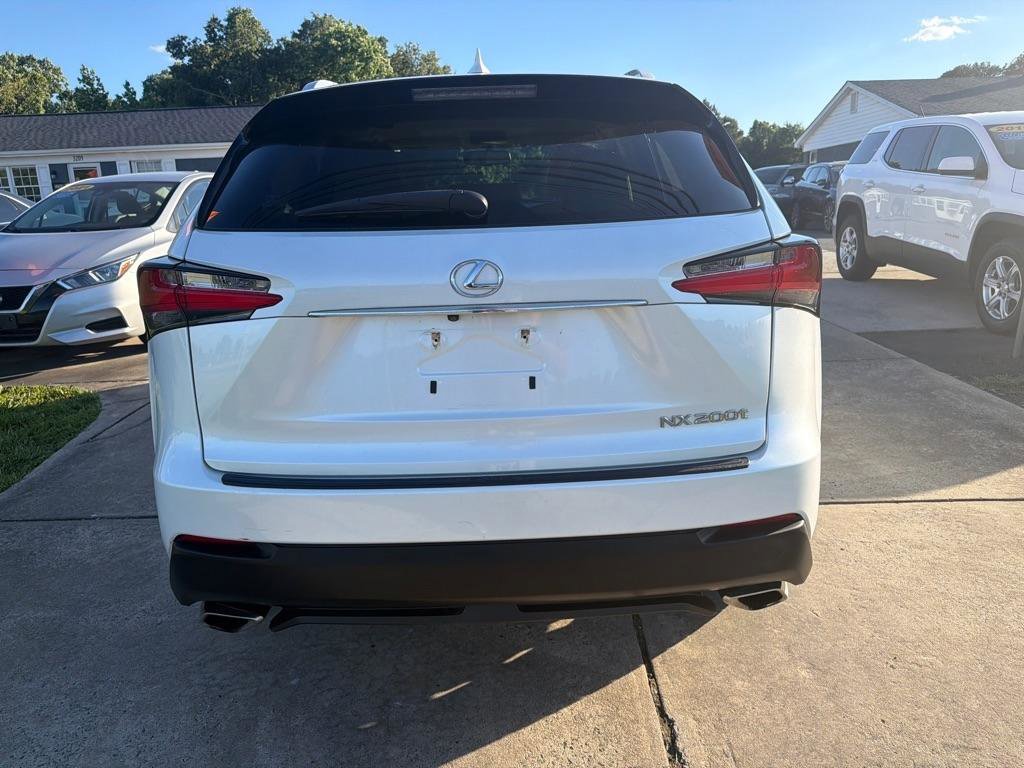 Used 2016 Lexus NX 200t FWD image 10