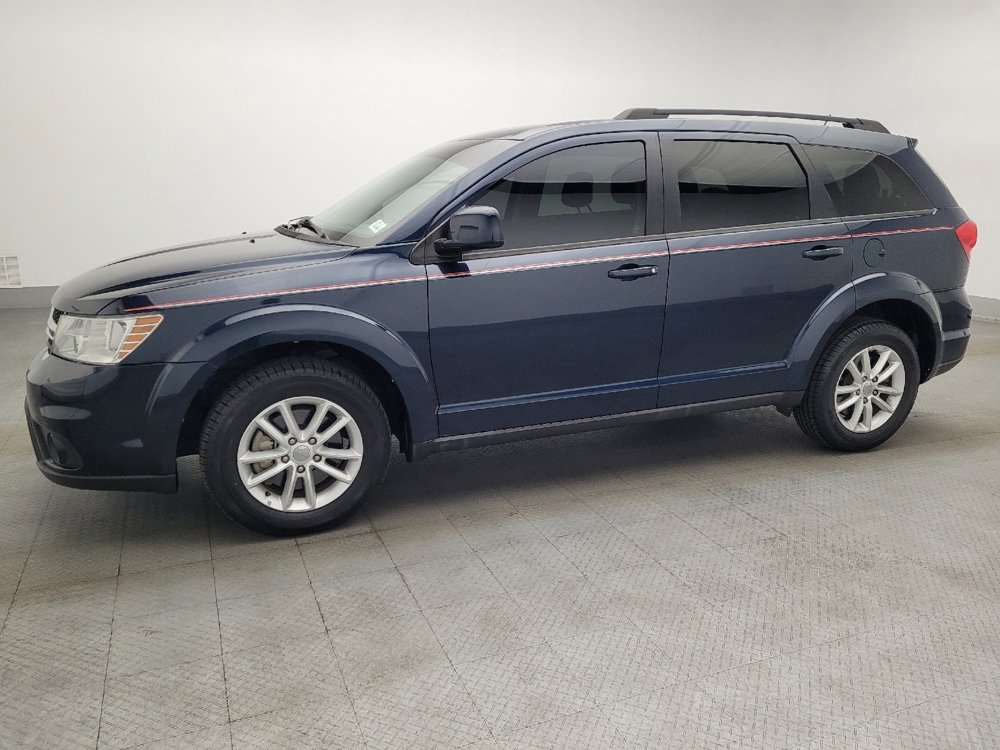 Used 2015 Dodge Journey SXT w/ Flexible Seating Group FWD image 2