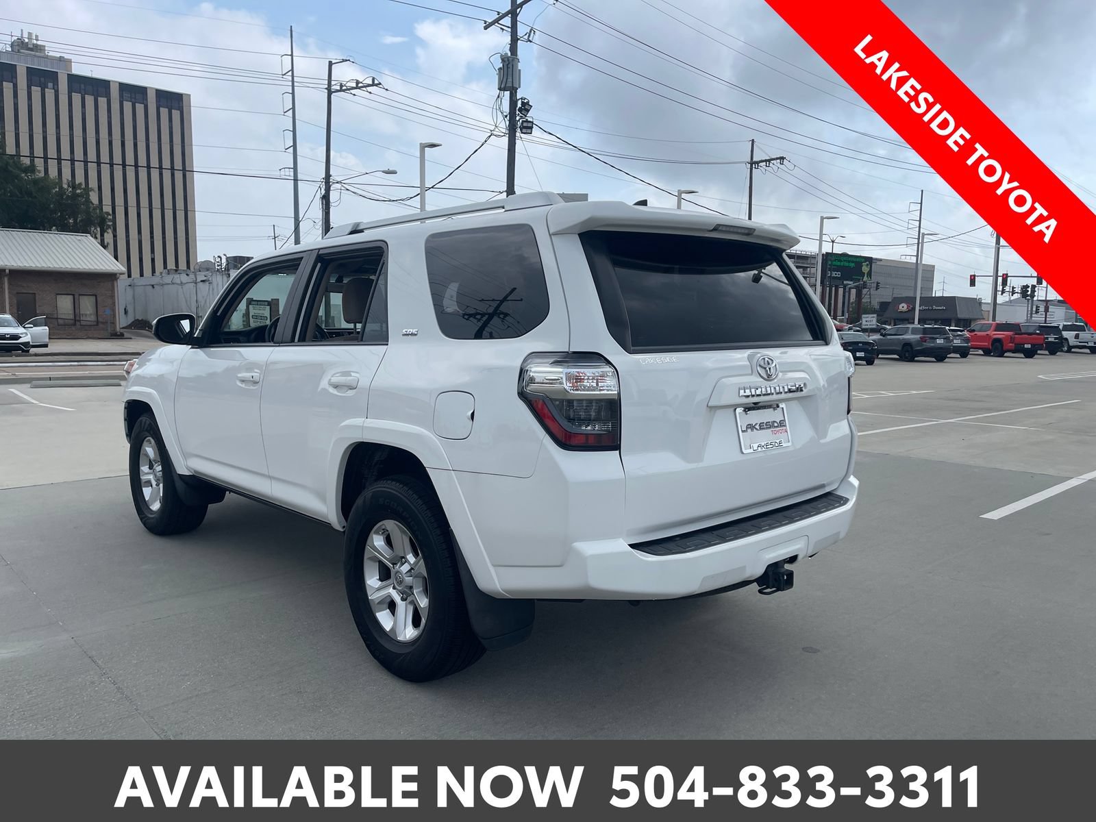 Used 2017 Toyota 4Runner SR5 RWD image 3