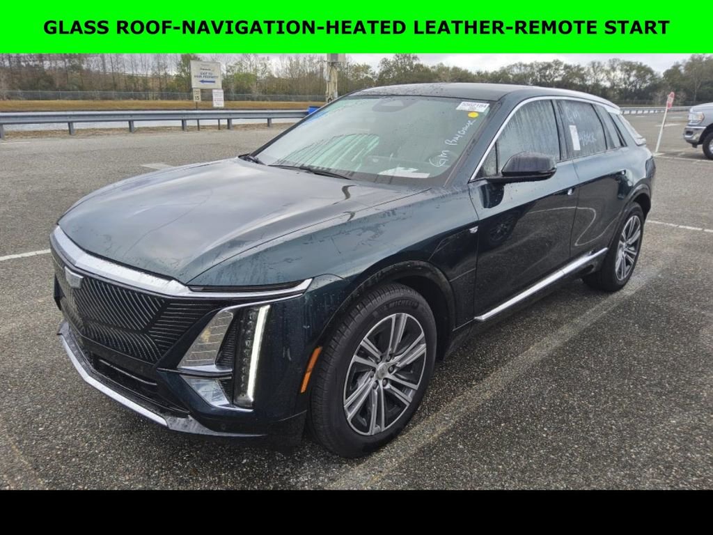 Used 2025 Cadillac Lyriq Luxury image 1