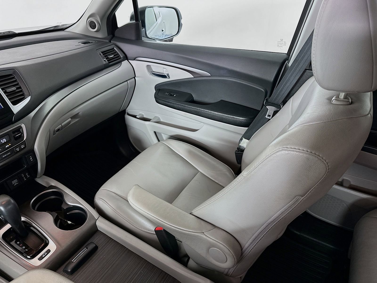 Used 2017 Honda Pilot EX-L image 23