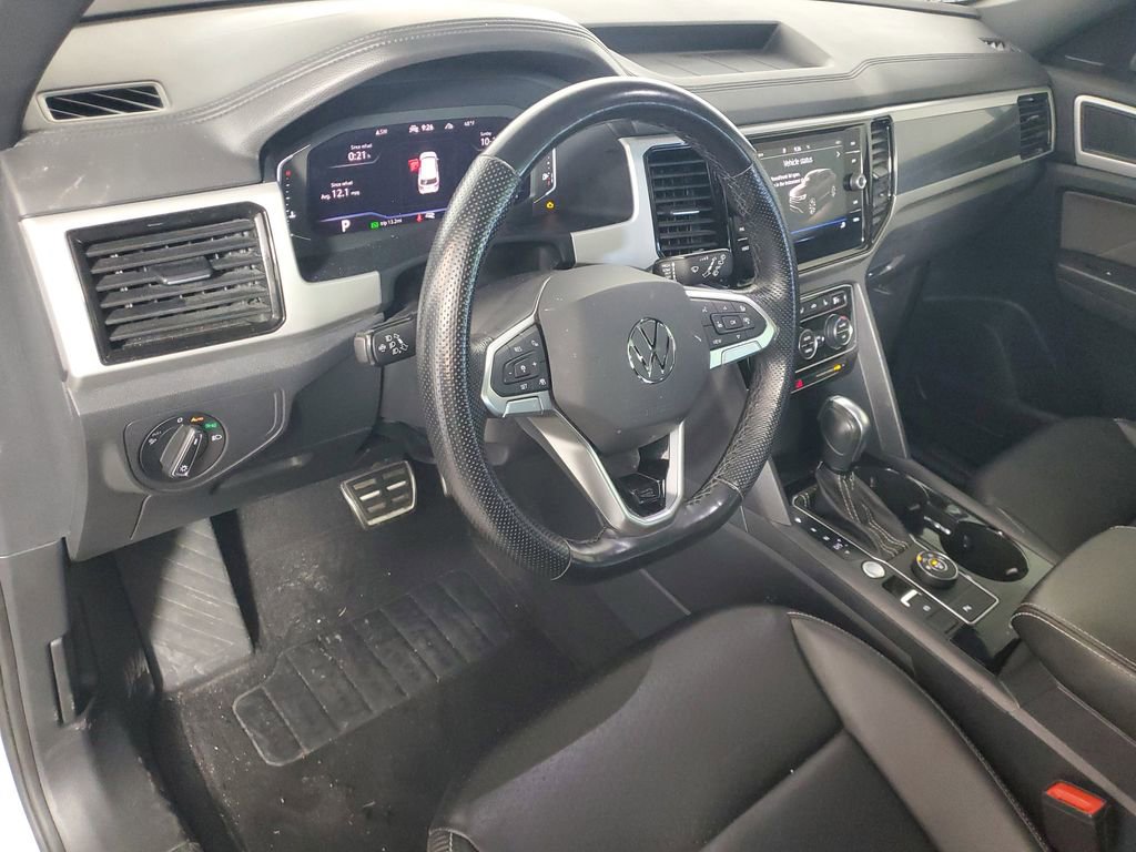 Used 2023 Volkswagen Atlas Cross Sport SEL R-Line image 11