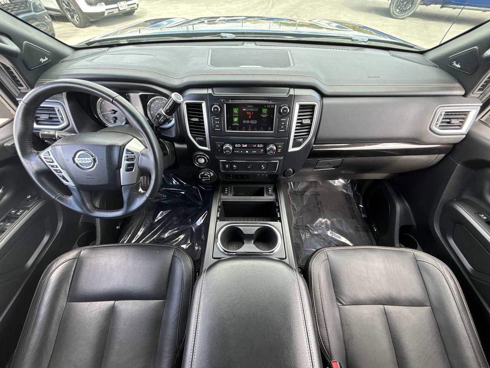 Used 2019 Nissan Titan SL w/ Midnight Edition image 13