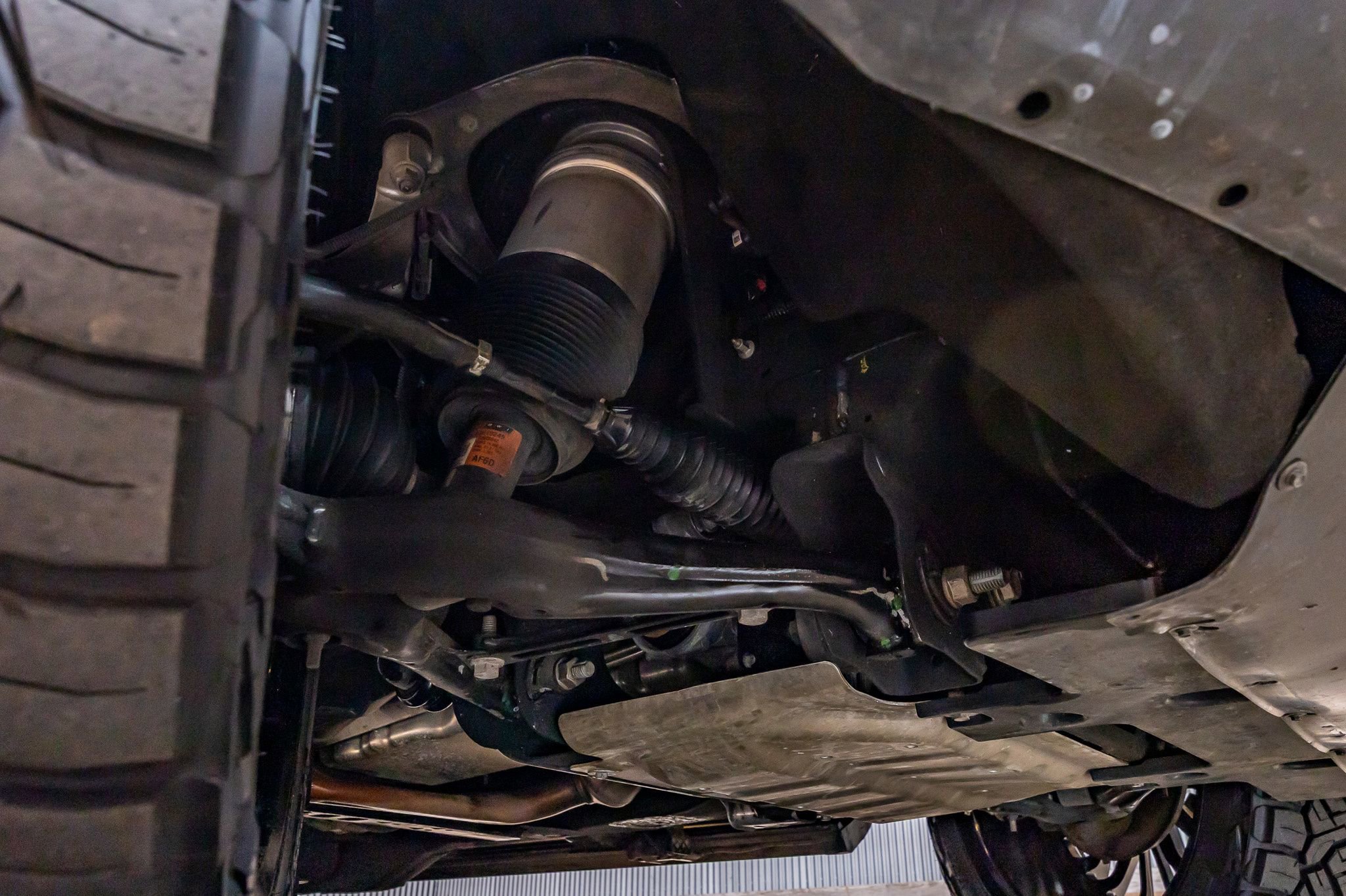 Used 2023 GMC Yukon XL Denali Ultimate image 14