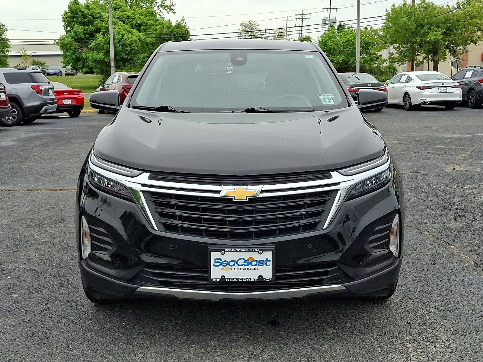 Used 2022 Chevrolet Equinox LT FWD image 2