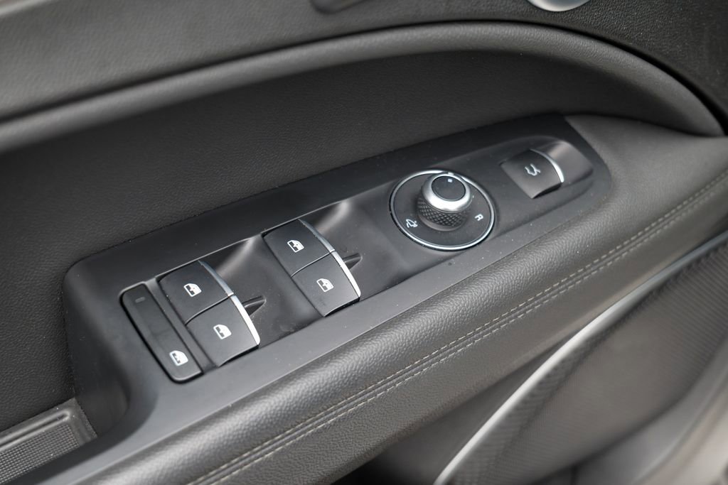 Used 2022 Alfa Romeo Stelvio Ti image 19