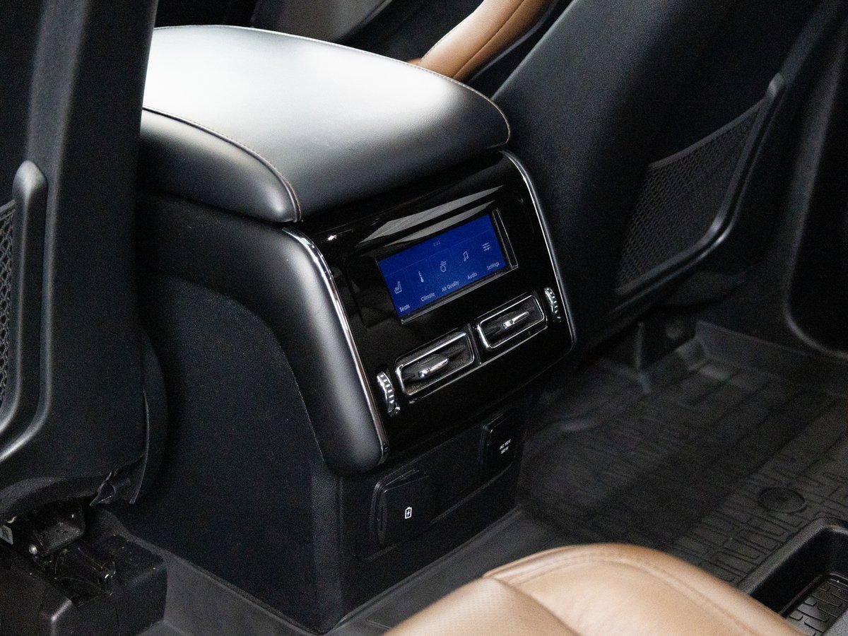 Used 2021 Lincoln Aviator Reserve w/ Equipment Group 201A image 15