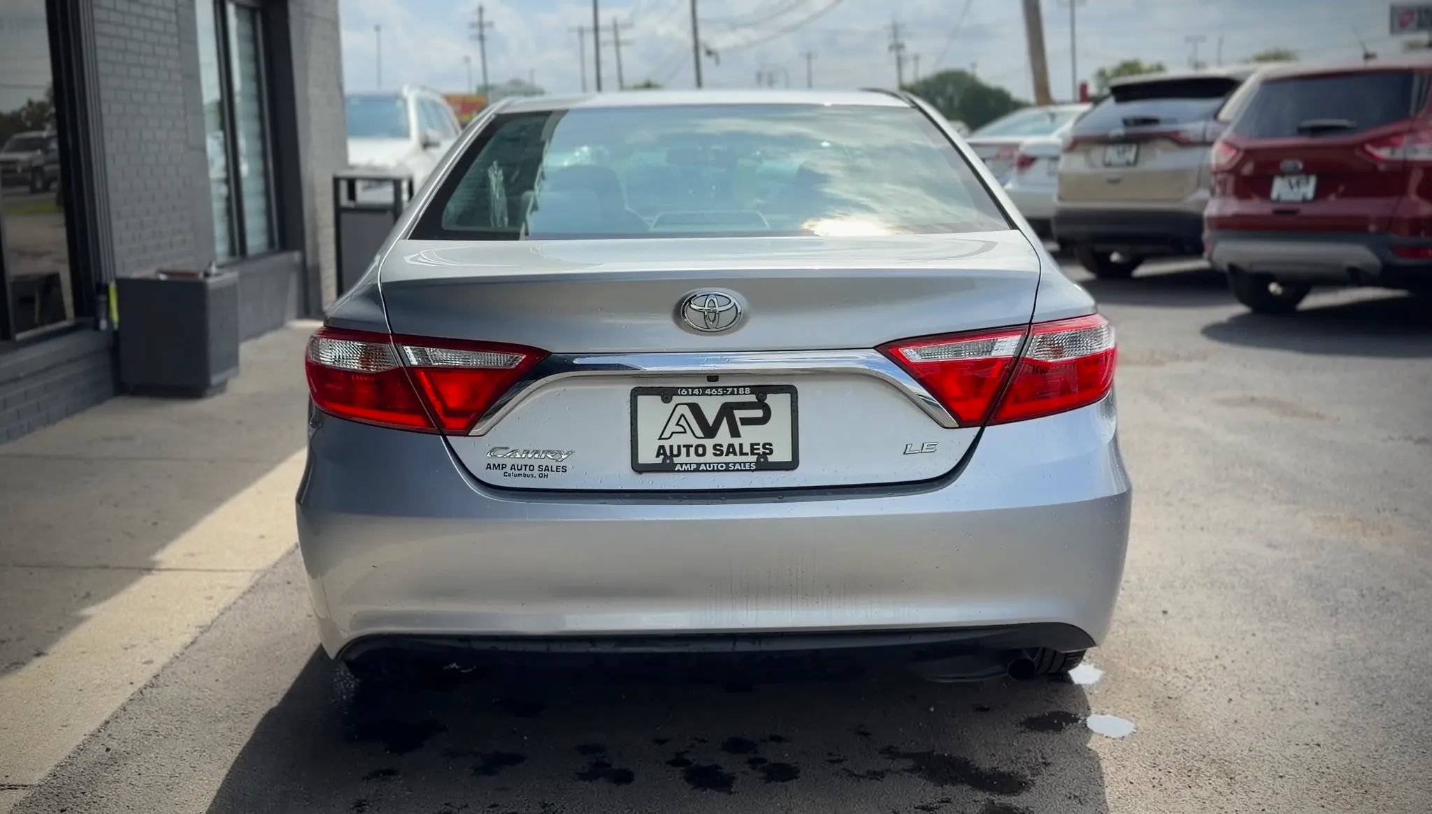 Used 2017 Toyota Camry LE FWD image 3