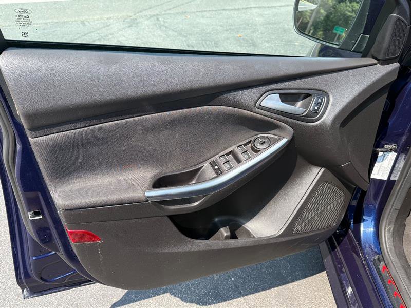 Used 2016 Ford Focus ST image 9