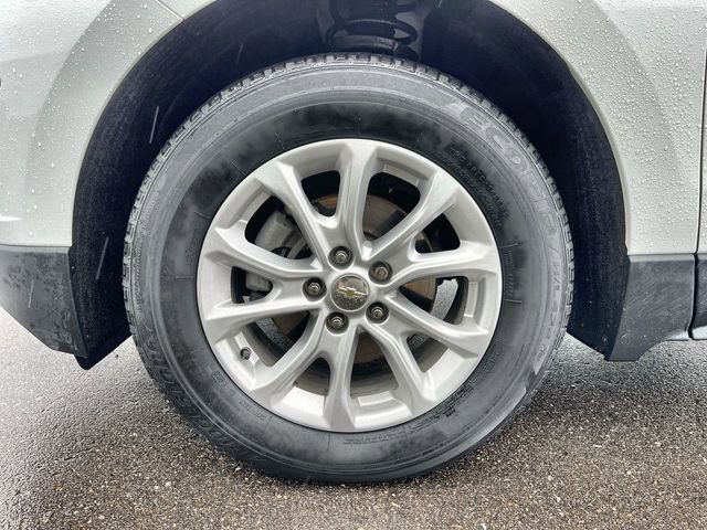 Used 2020 Chevrolet Equinox LS w/ LS Convenience Package image 32