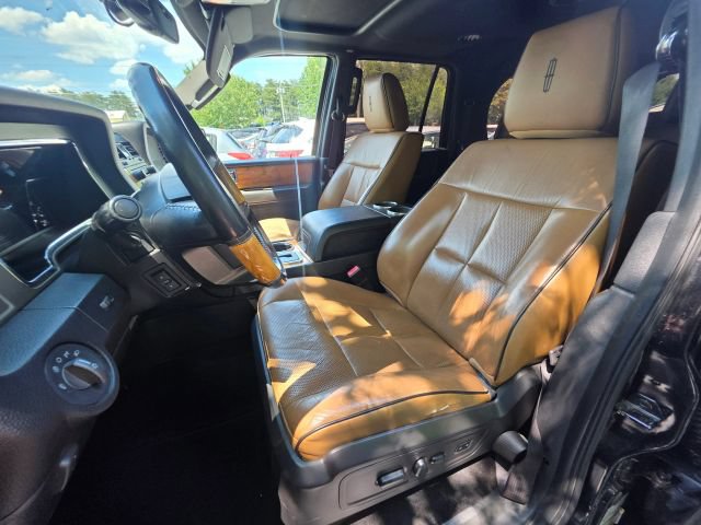 Used 2013 Lincoln Navigator L 2WD image 14