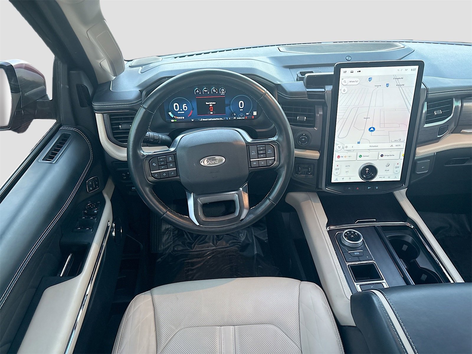 Used 2022 Ford Expedition Platinum image 24