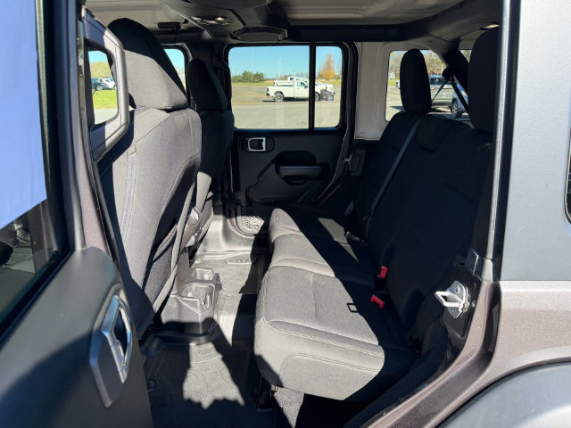 Used 2019 Jeep Wrangler Unlimited Sport AWD/4WD image 10