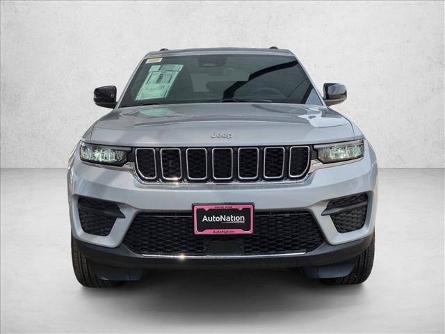 New 2026 Jeep Grand Cherokee Laredo X AWD/4WD image 5