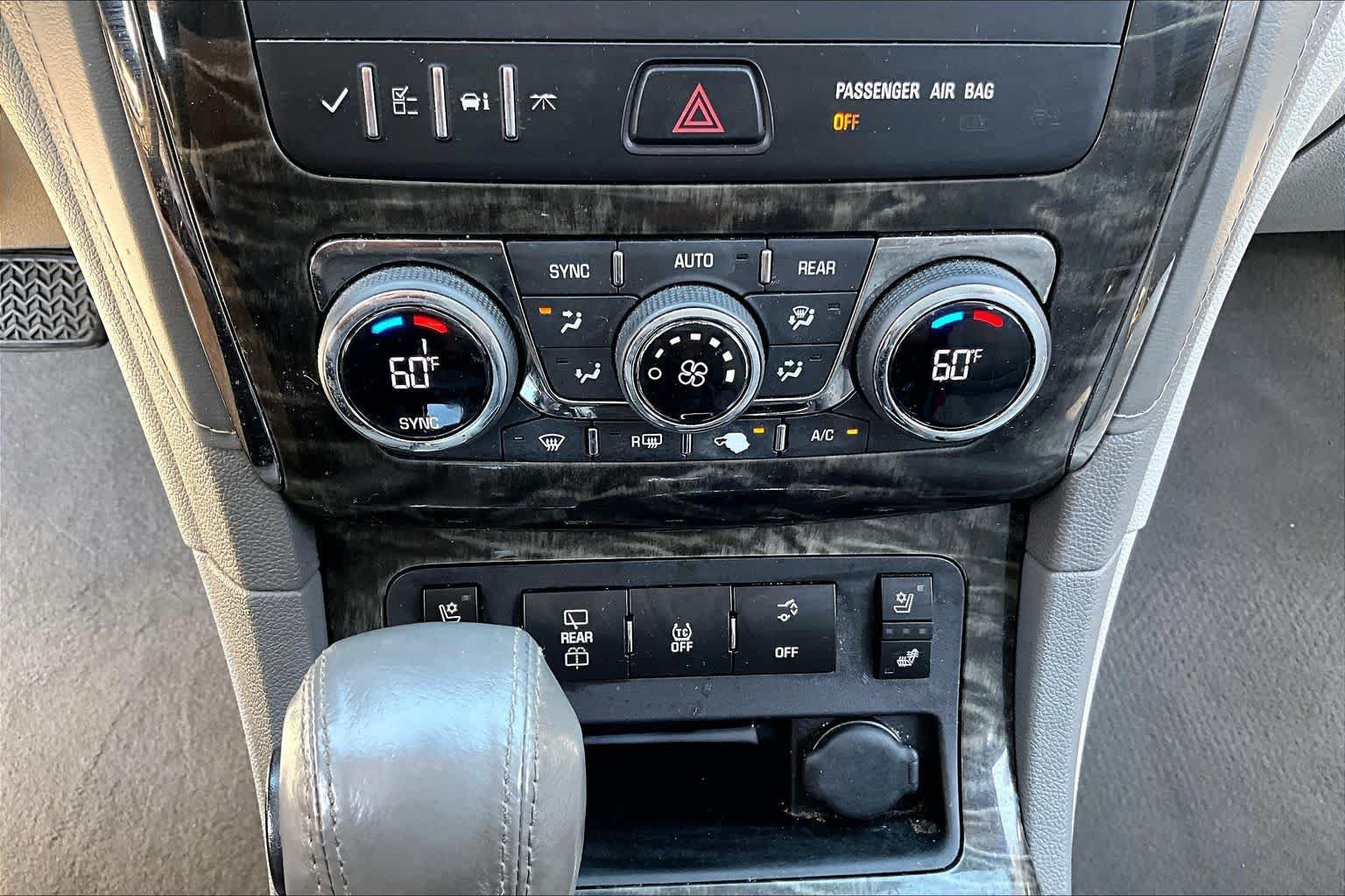 Used 2013 Buick Enclave Premium FWD image 33