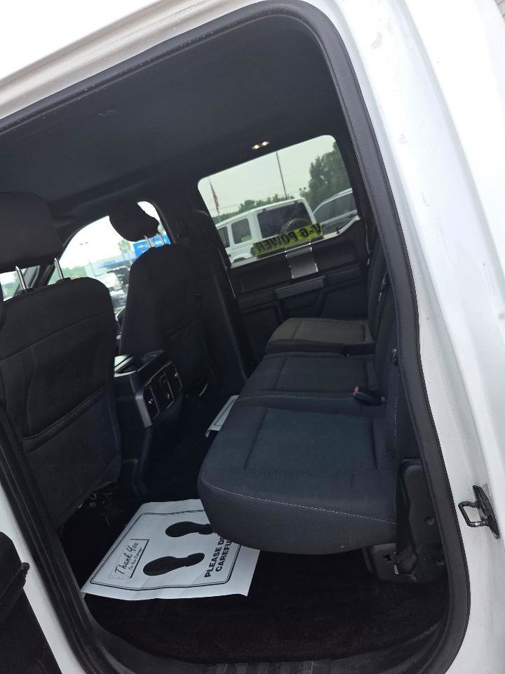 Used 2016 Ford F150 XLT w/ Equipment Group 302A Luxury image 11