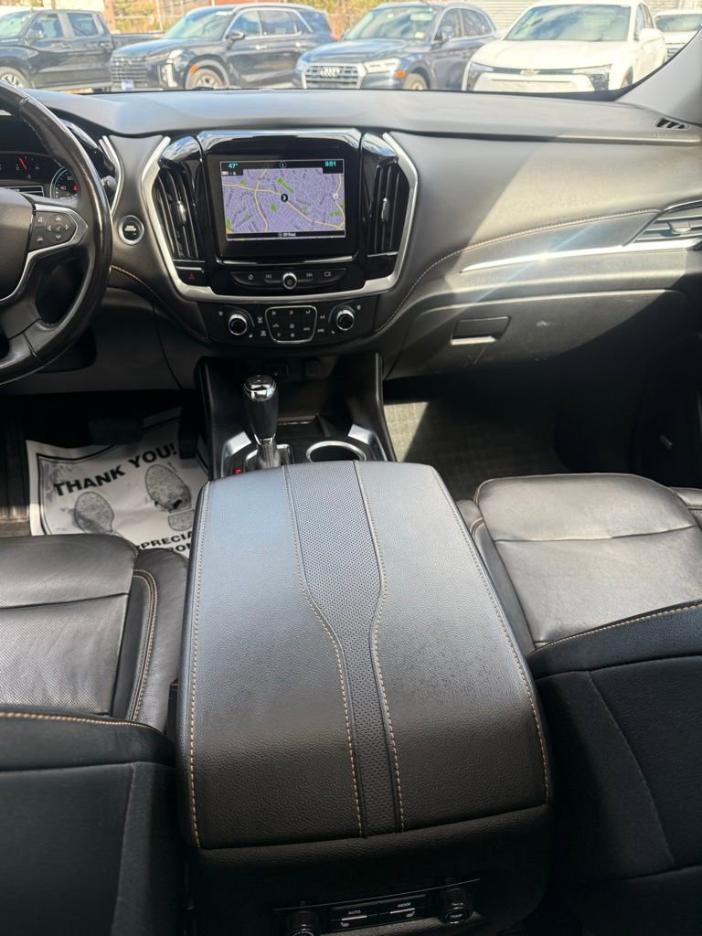 Used 2019 Chevrolet Traverse Premier w/ LPO, Floor Liner Package AWD/4WD image 25