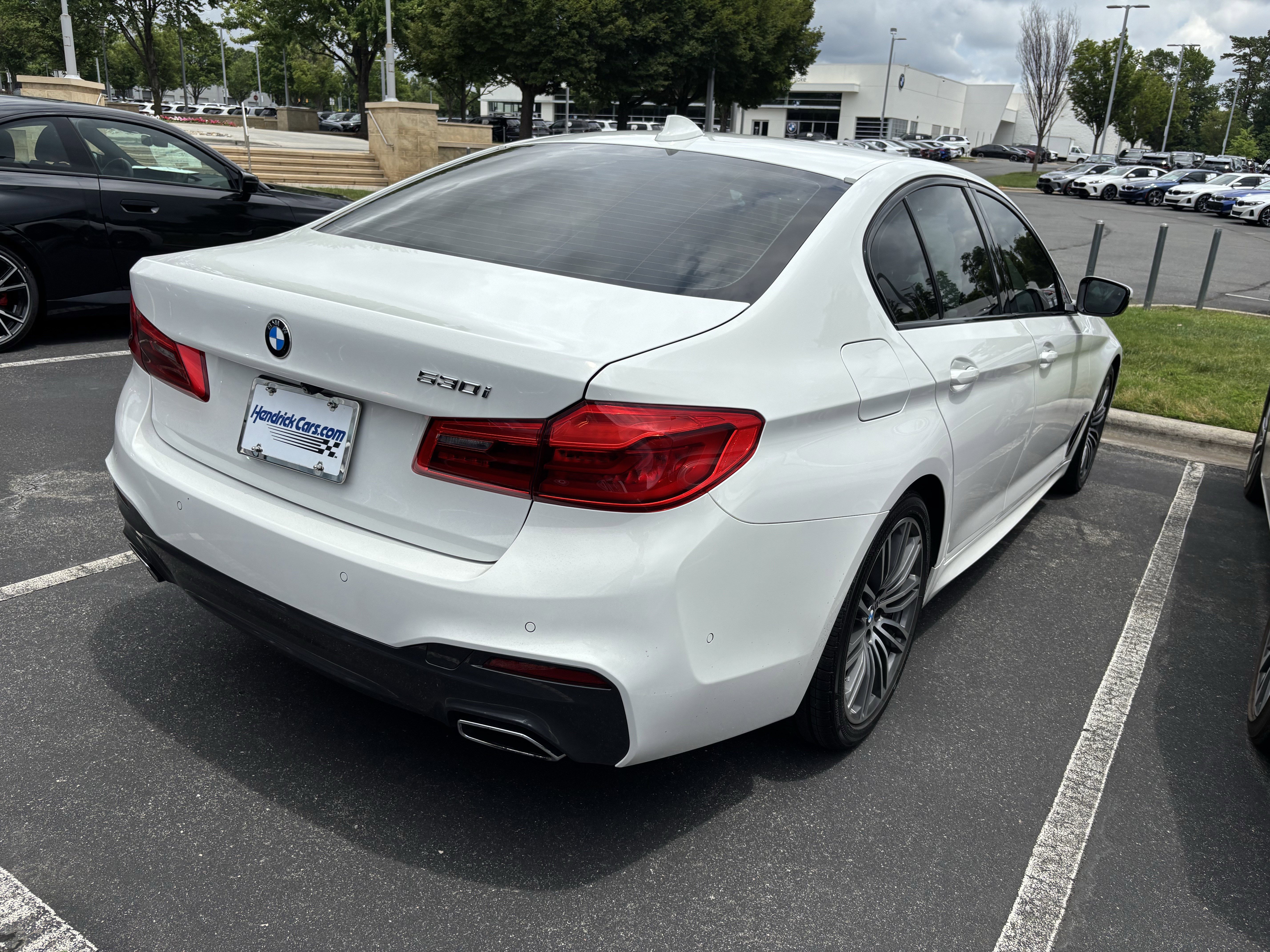 Used 2019 BMW 530i w/ M Sport Package RWD image 24