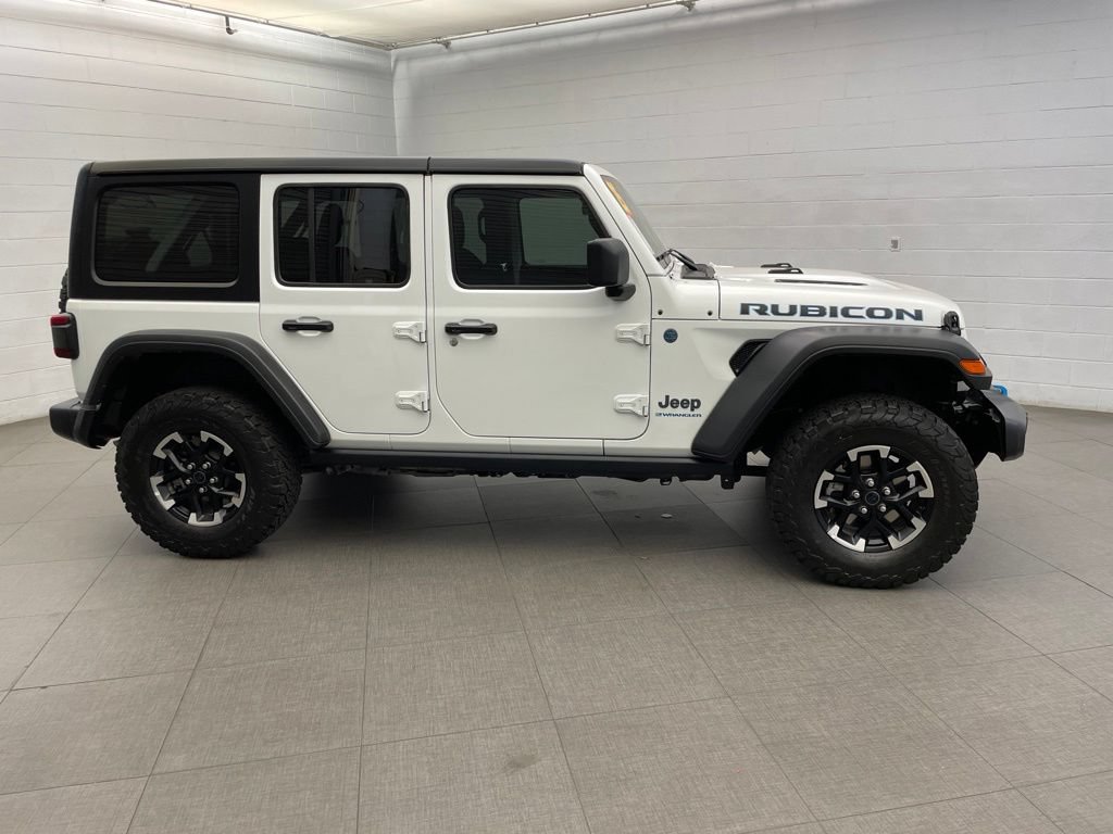 Certified 2025 Jeep Wrangler Unlimited Rubicon 4xe w/ Safety Group AWD/4WD image 5